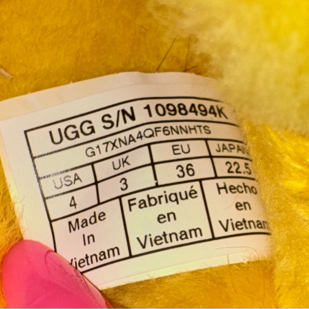 UGG Kids Yellow Fluffy Slide Sandals with Branded Strap - Picture 4 of 6